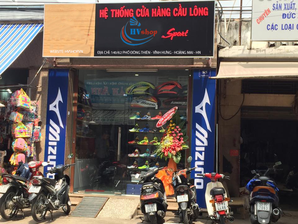 HVShop Địa chỉ mua giày cầu lông chính hãng uy tín tại Hà Nội 1